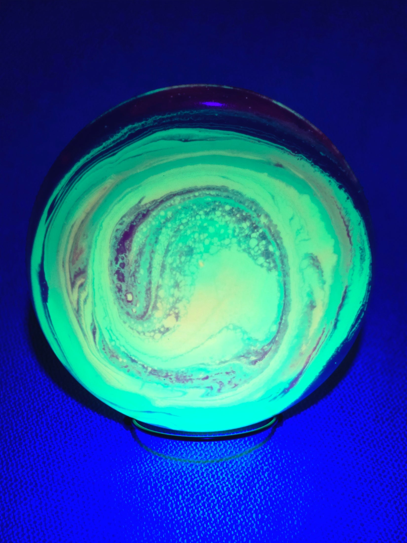 Load image into Gallery viewer, Innova Destroyer Distance Driver w/ Custom HUV Dye - Star 170g