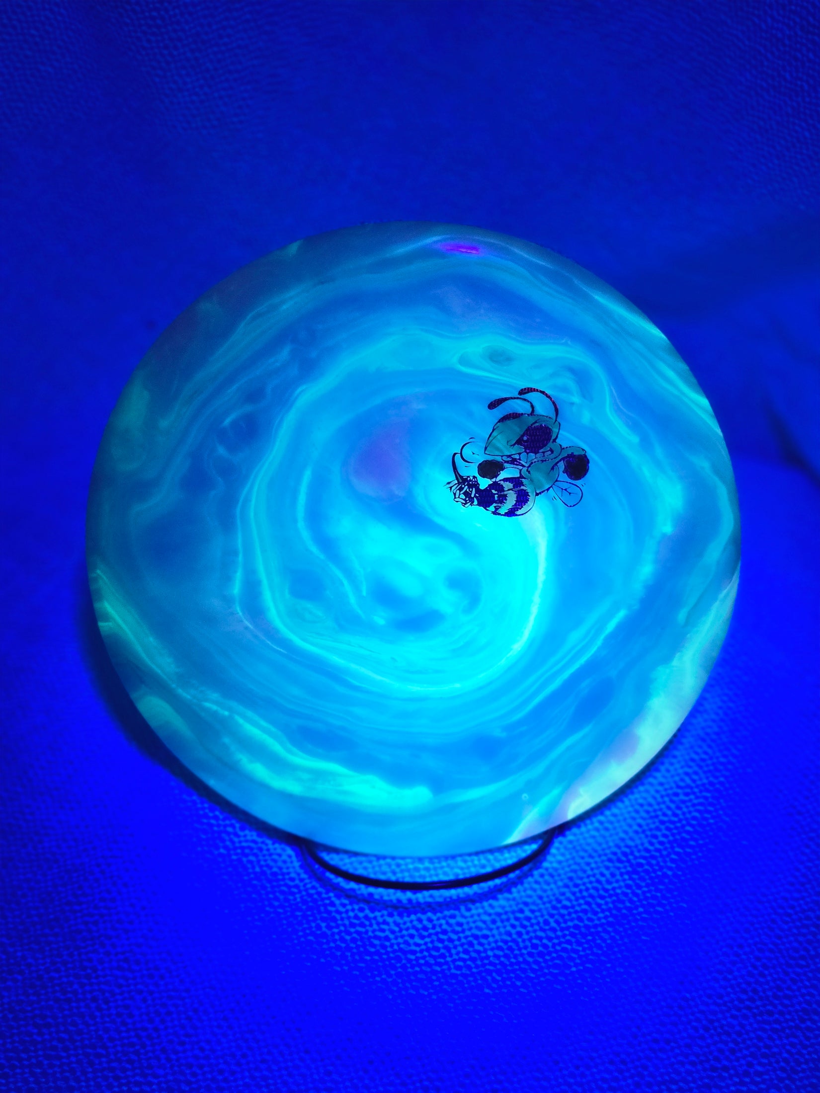 Load image into Gallery viewer, Discraft Buzzz Midrange w/ Custom Swirl Dye - Z Color-Change 180g