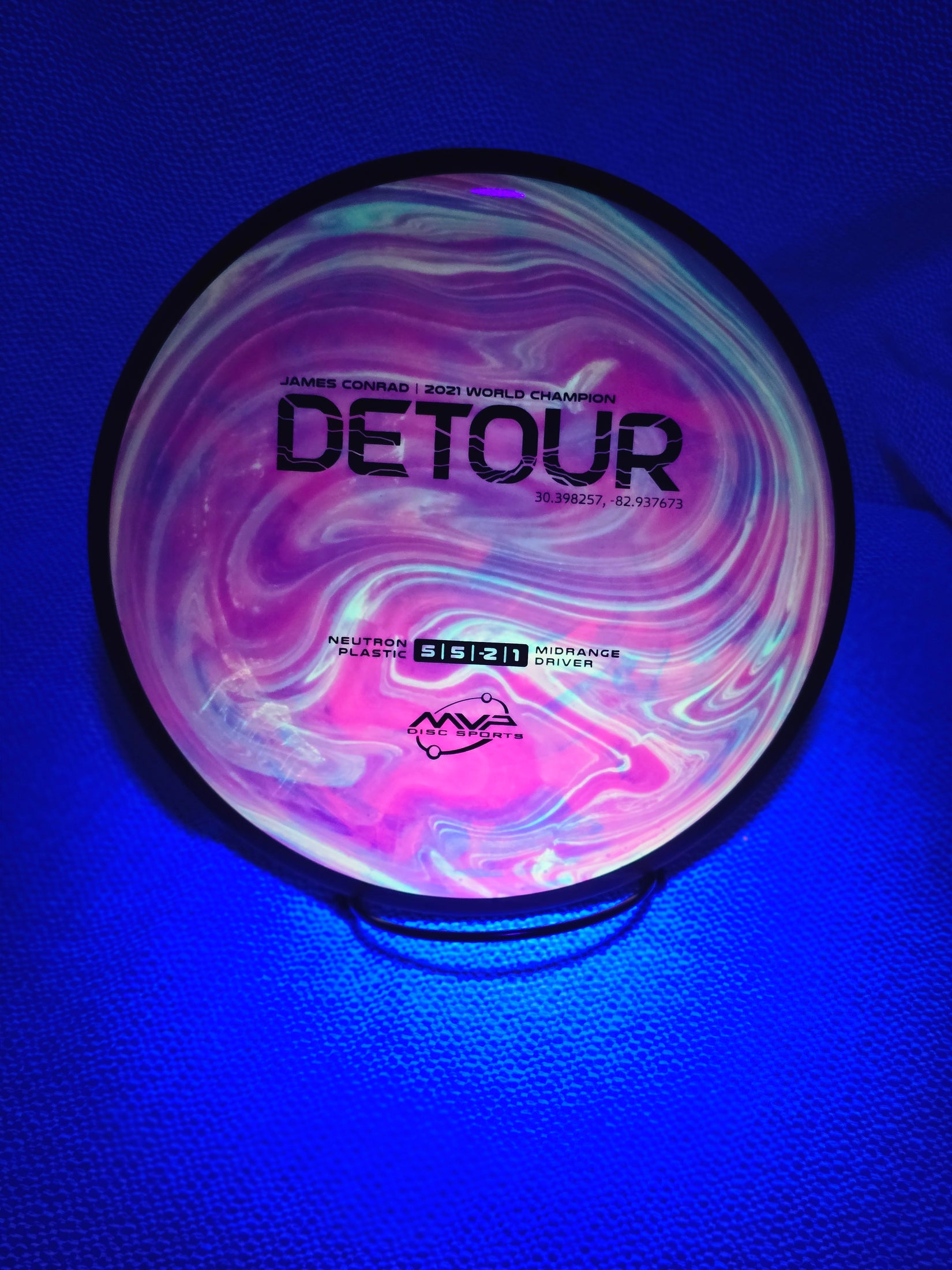Load image into Gallery viewer, MVP Detour Midrange Driver w/ Custom Swirl Dye - Neutron 173g