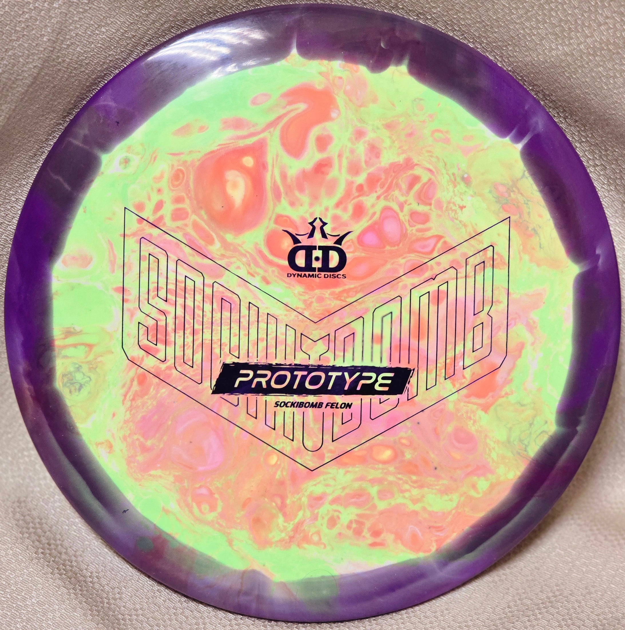 Load image into Gallery viewer, Dynamic Discs Prototype Sockibomb Felon w/ Custom Cell Dye - Supreme Orbit 175g