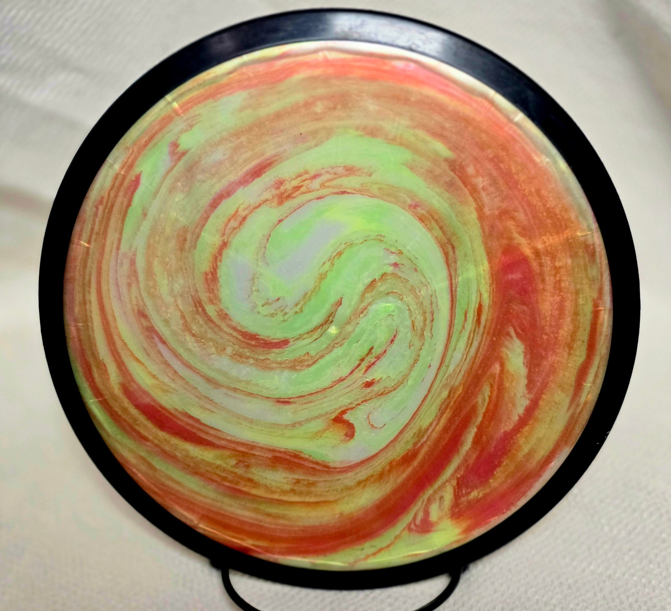 Load image into Gallery viewer, MVP Inertia Distance Driver w/ Custom HUV Dye - Prism Neutron 171g