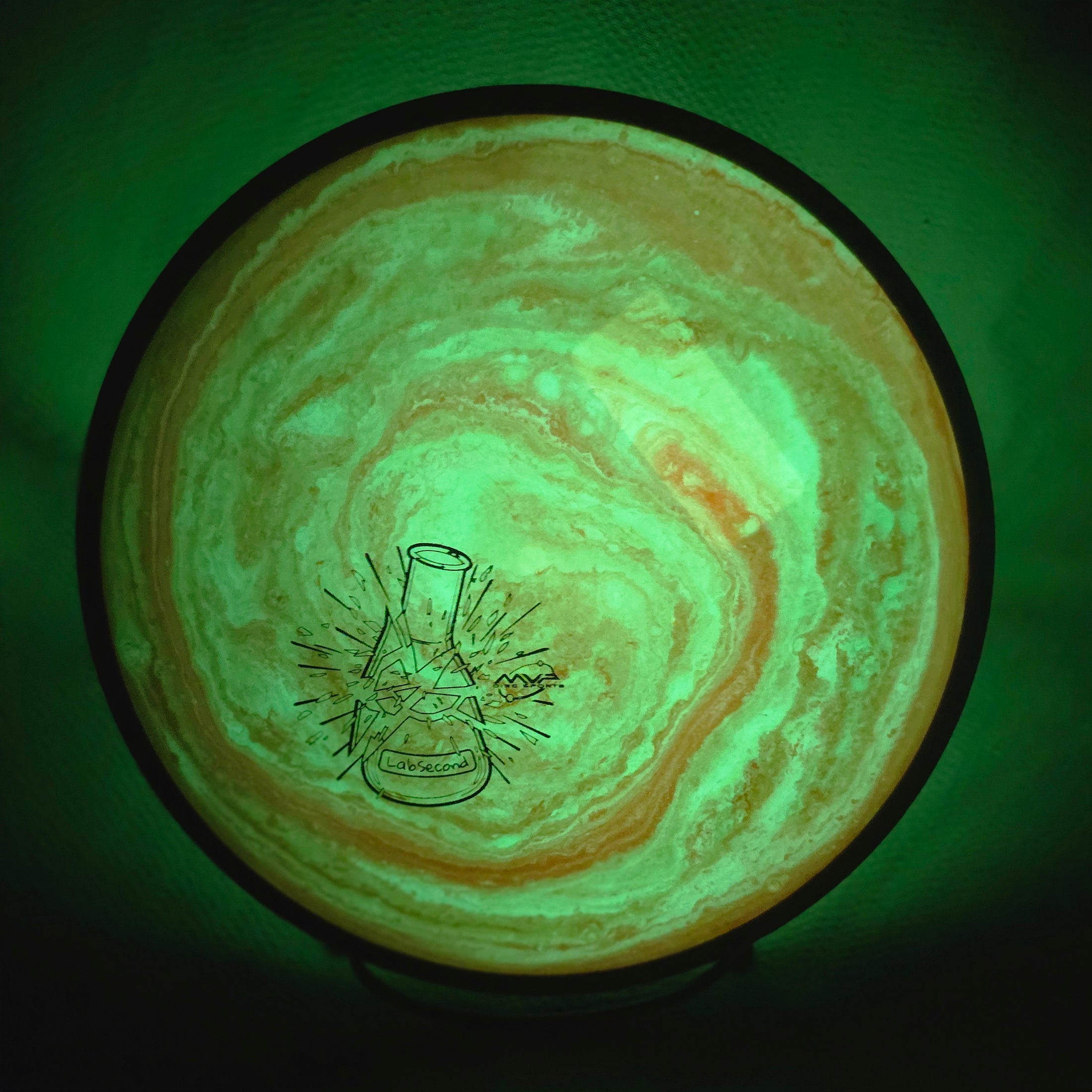 Load image into Gallery viewer, MVP Reactor Glow w/ Custom Dye - Eclipse 176g