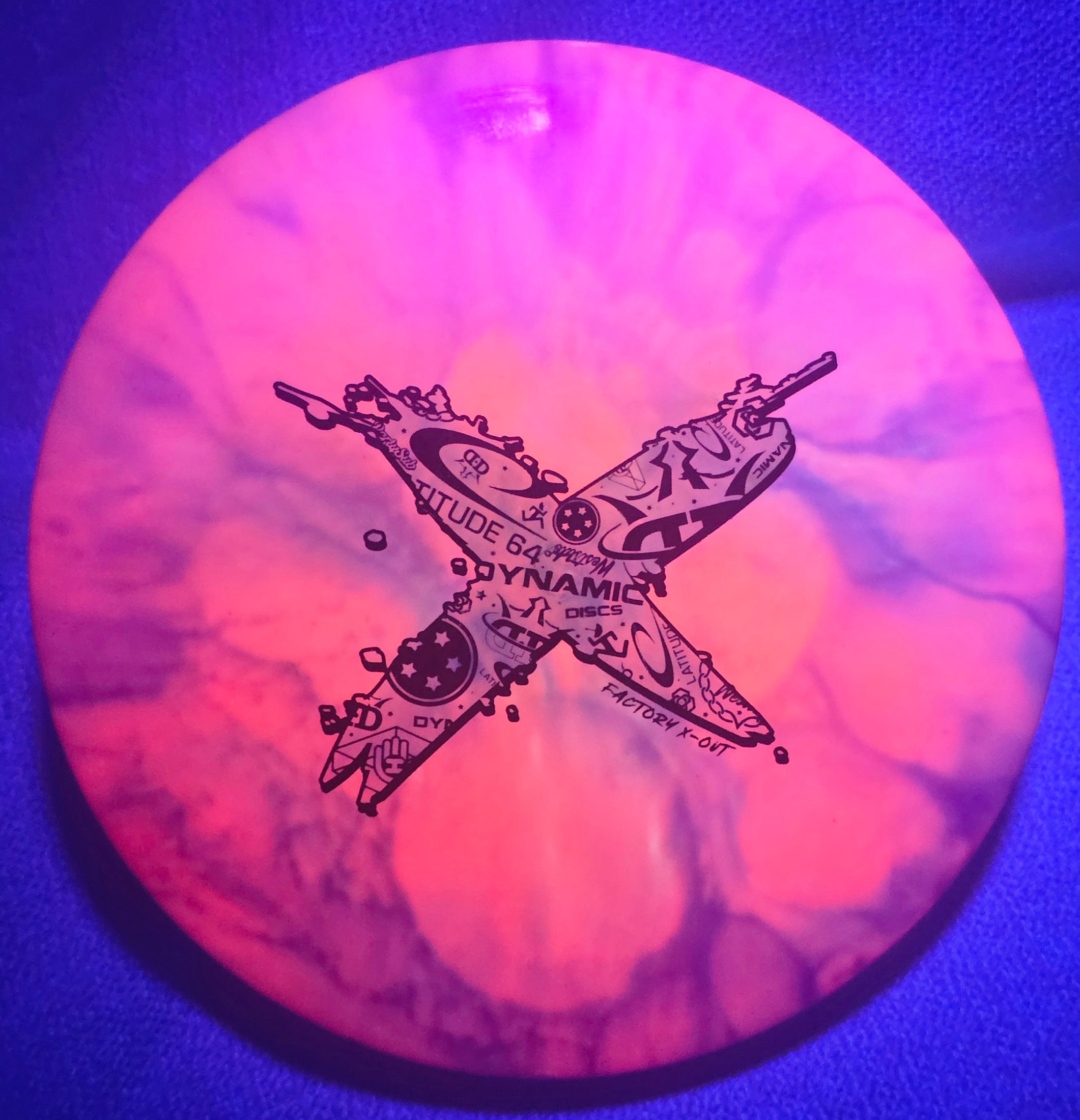 Load image into Gallery viewer, Latitude 64 Compass Midrange w/ Custom Cell Dye - Gold 179g