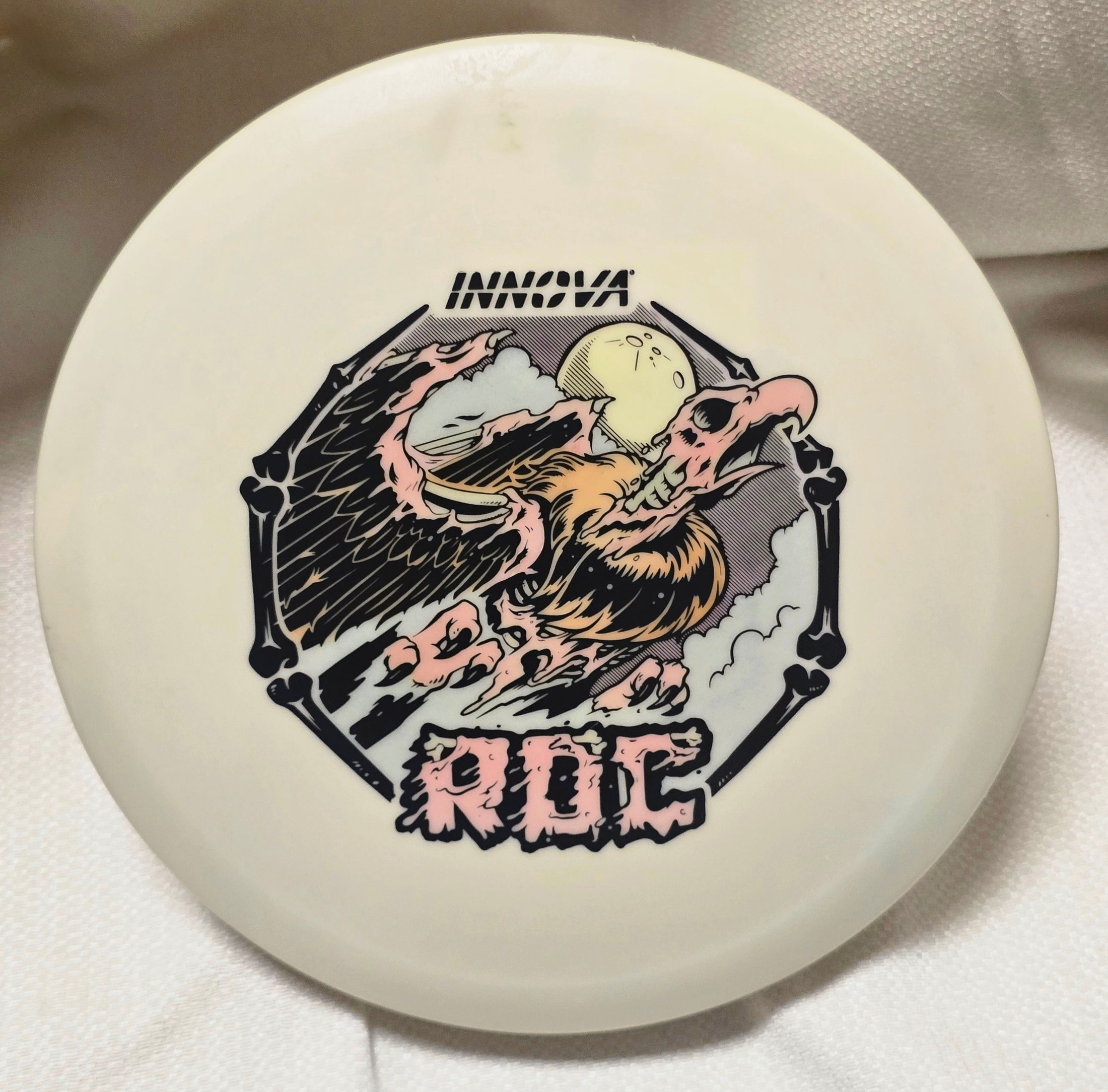 Load image into Gallery viewer, Innova Halloween Glow Roc Midrange w/ Hand-Colored Stamp - Glow 180g