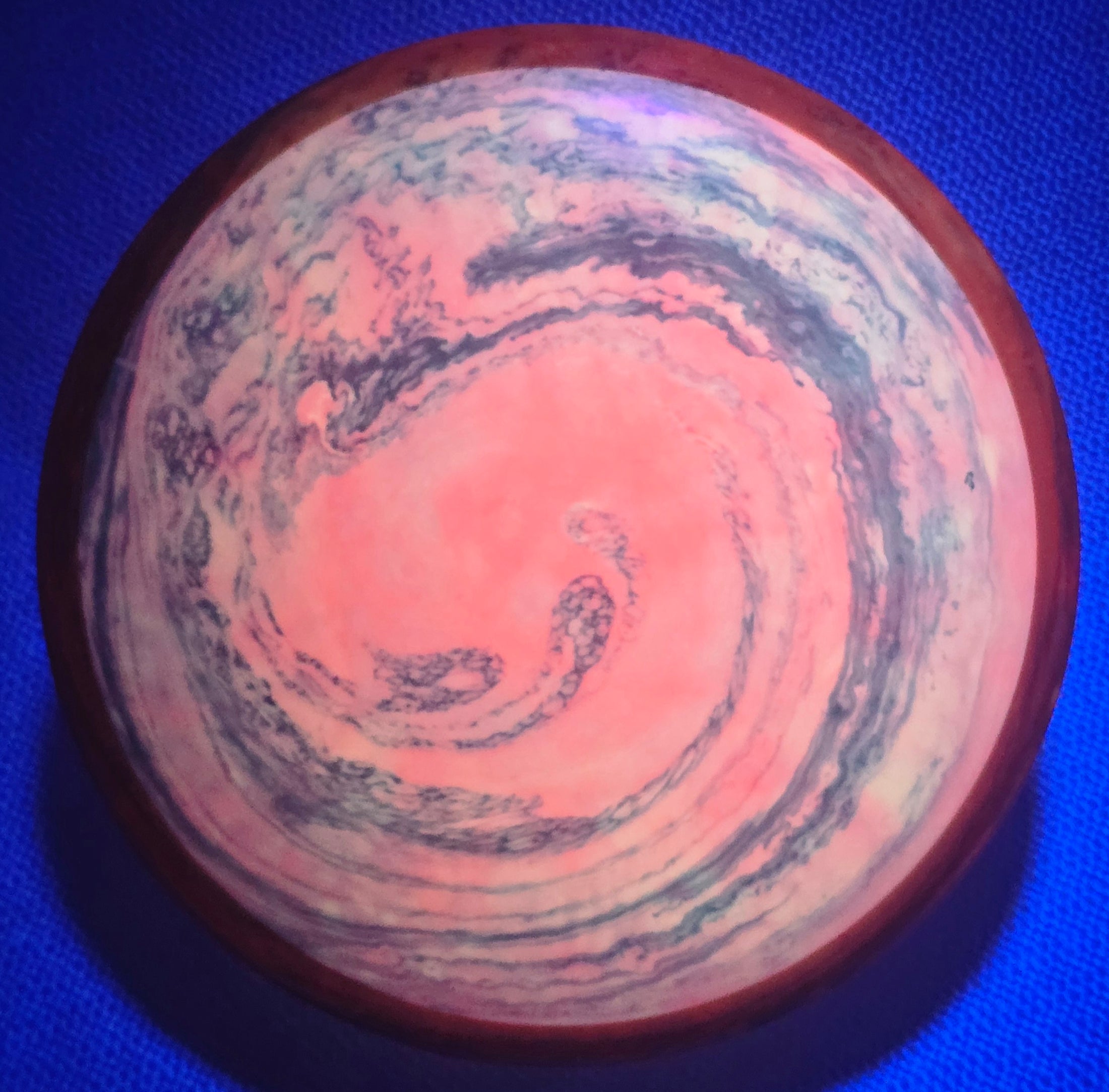 Load image into Gallery viewer, Axiom Insanity Distance Driver w/ Custom Burst Dye - Fission 146g
