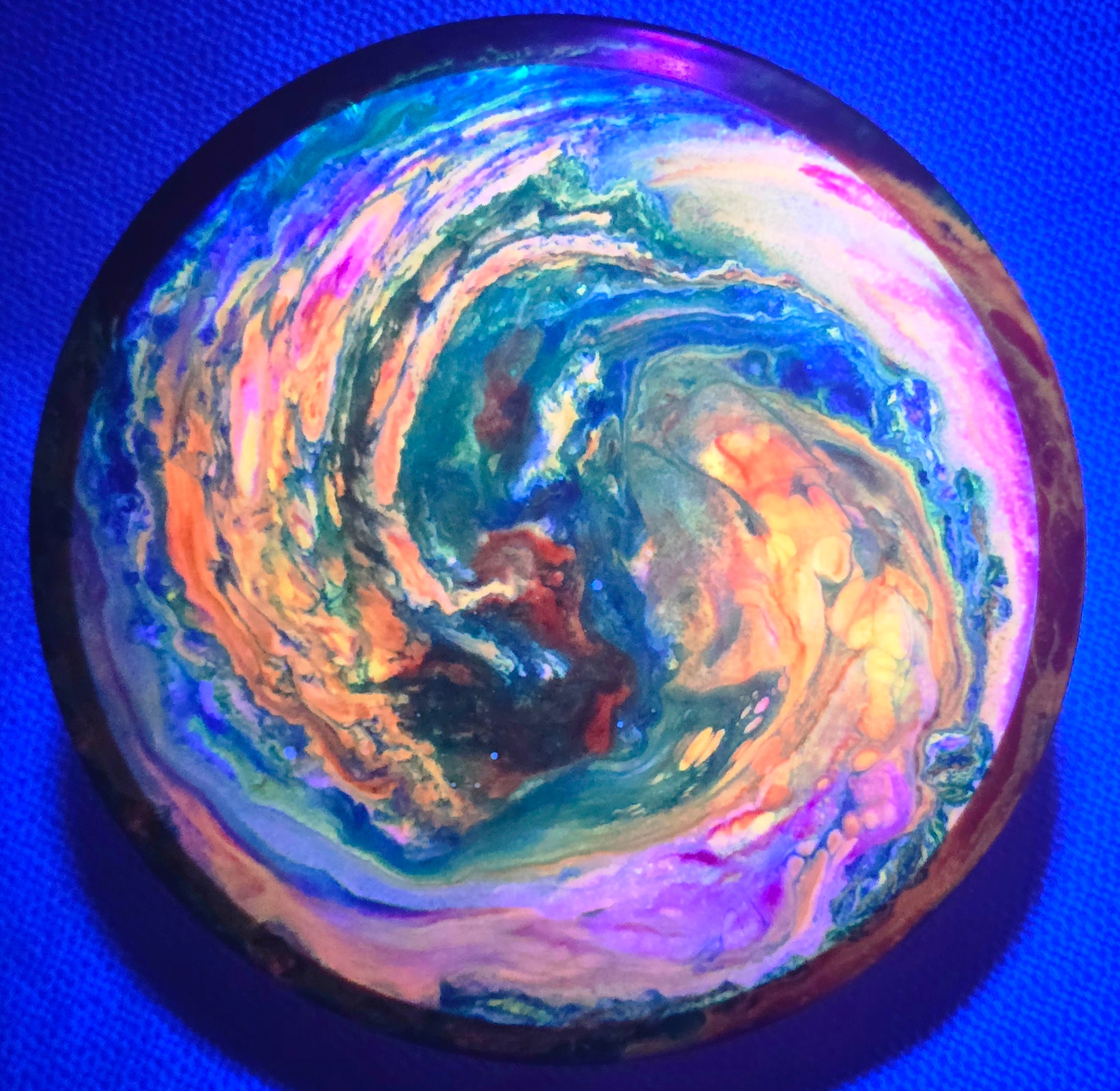 Load image into Gallery viewer, Axiom Fireball w/ Custom Swirl Dye - Fission 160g