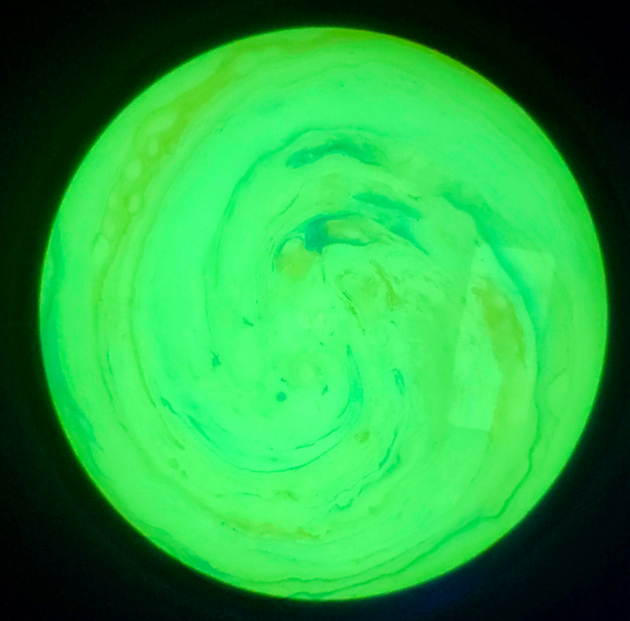 Load image into Gallery viewer, MVP Wave w/ Custom Swirl Dye - Eclipse 173g