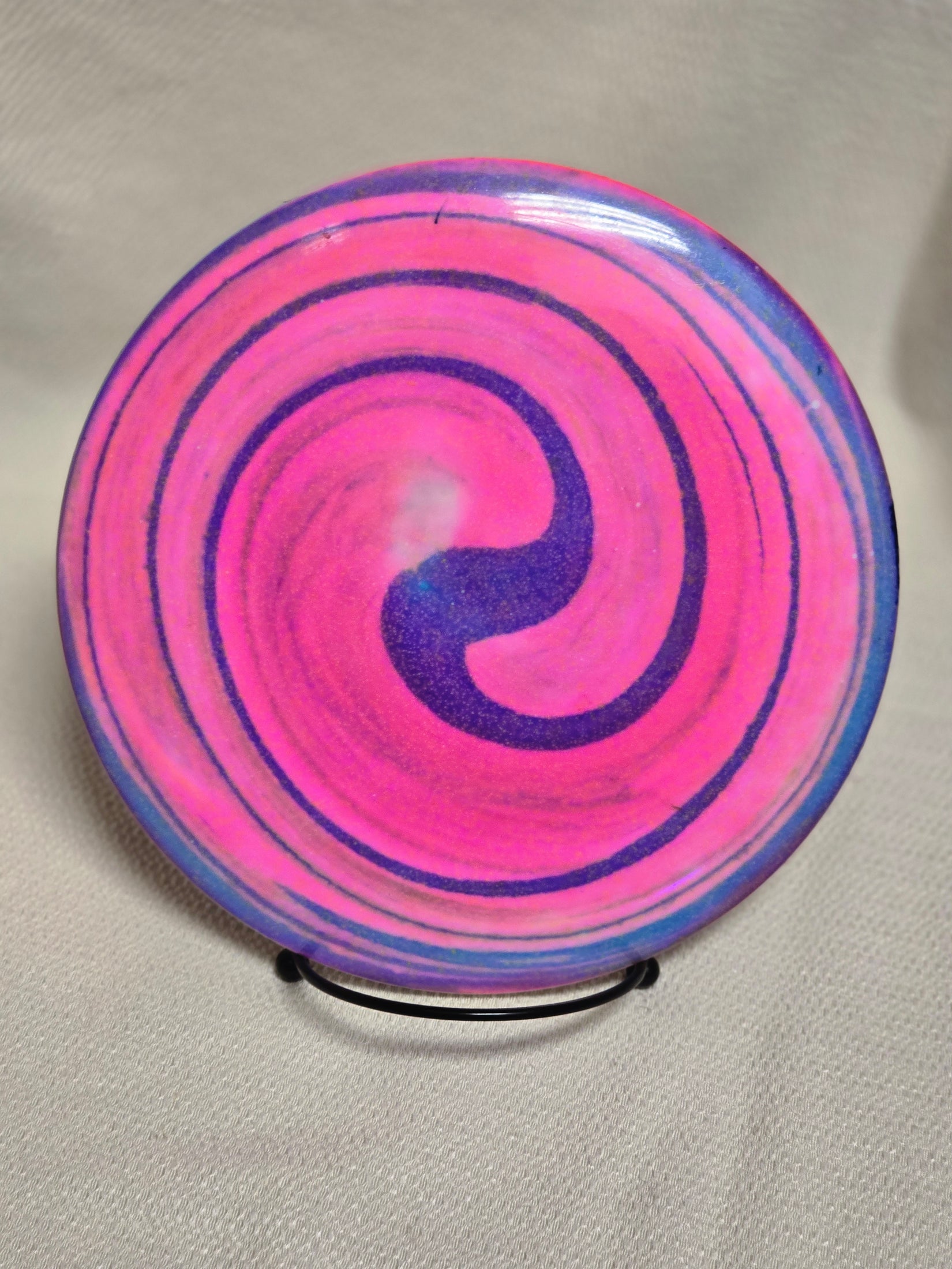 Load image into Gallery viewer, Innova Roadrunner Distance Driver w/ Custom HUV Dye - Star 175g
