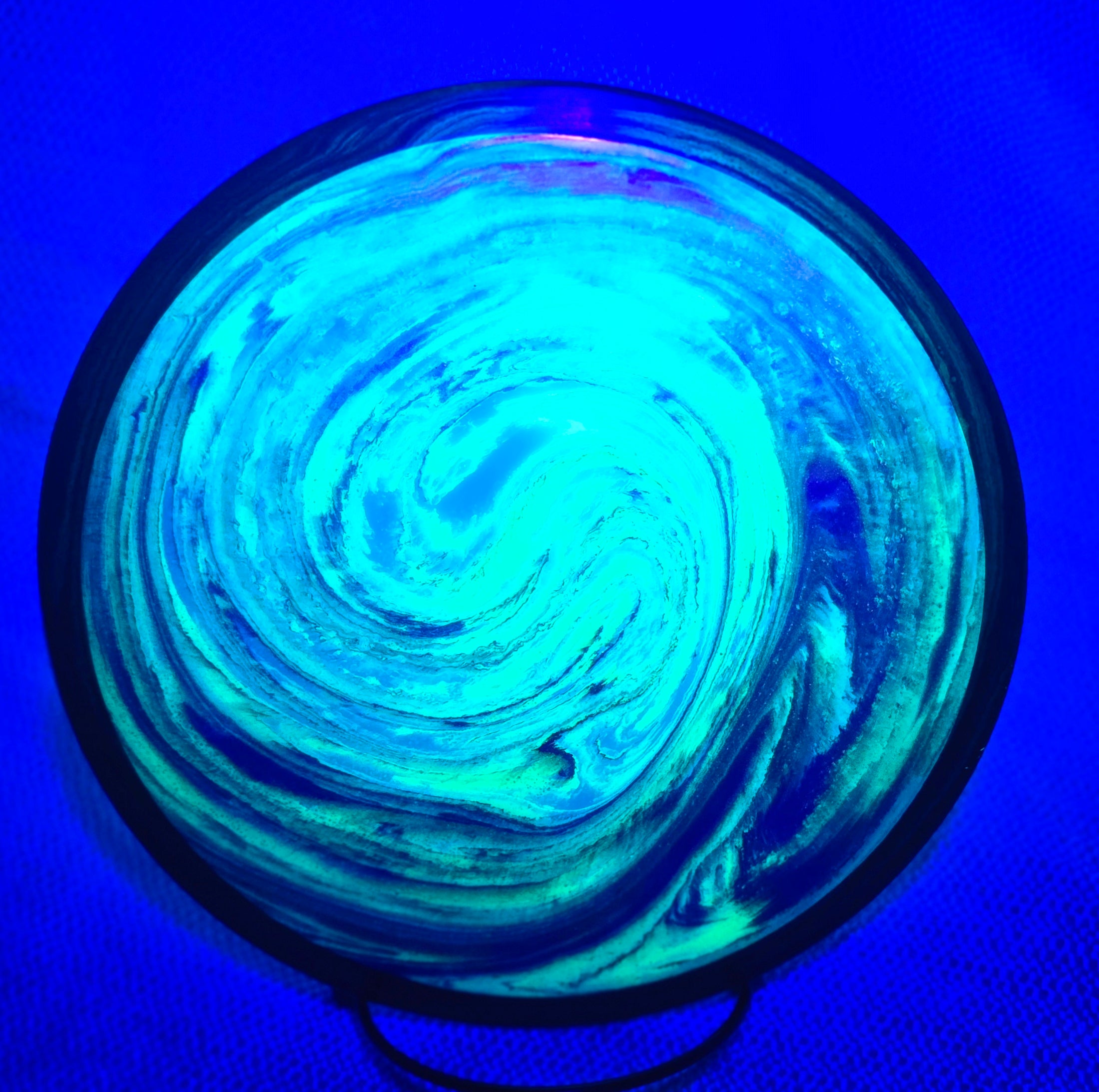 Load image into Gallery viewer, MVP Inertia Distance Driver w/ Custom HUV Dye - Prism Neutron 171g
