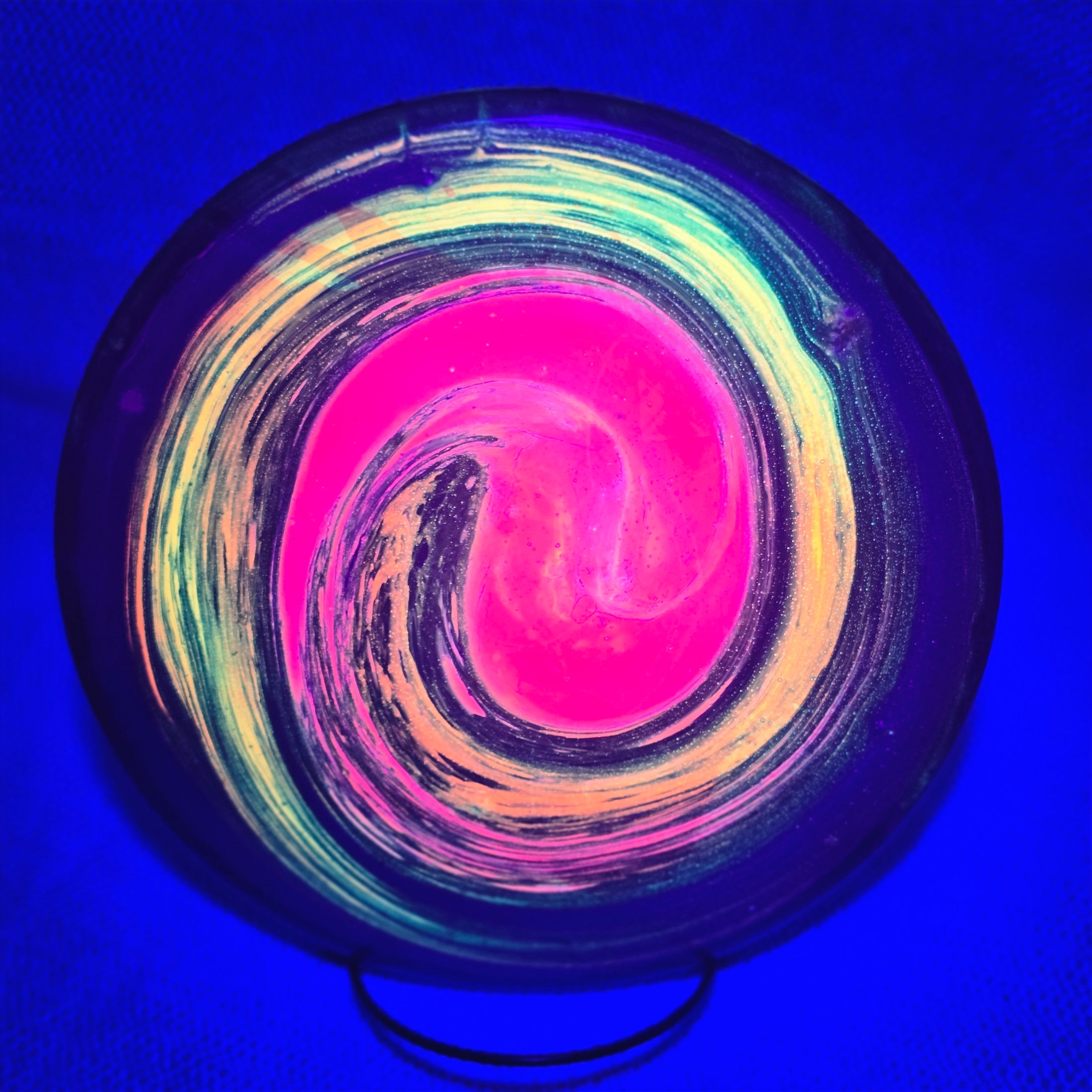 Load image into Gallery viewer, Axiom Hex Midrange Driver w/ Custom Swirl Dye - Neutron 169g
