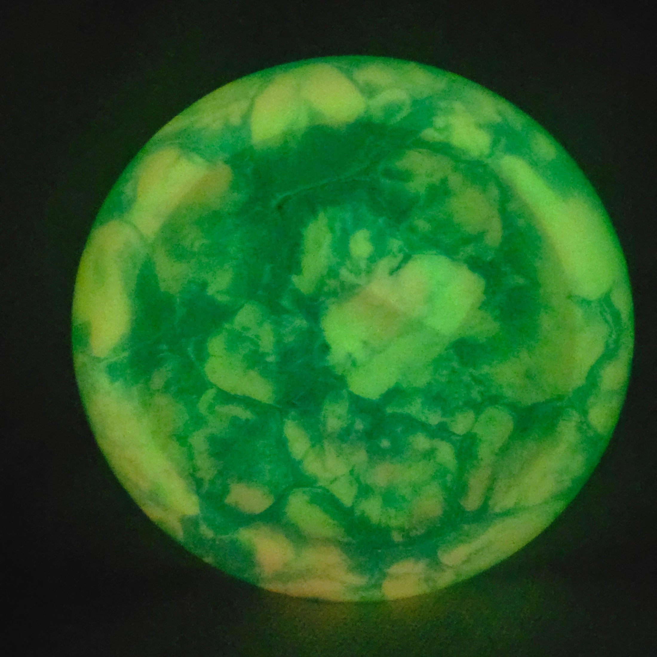 Load image into Gallery viewer, Innova Glow Tern Distance Driver w/ Custom HUV Dye- Champion Glow 172g
