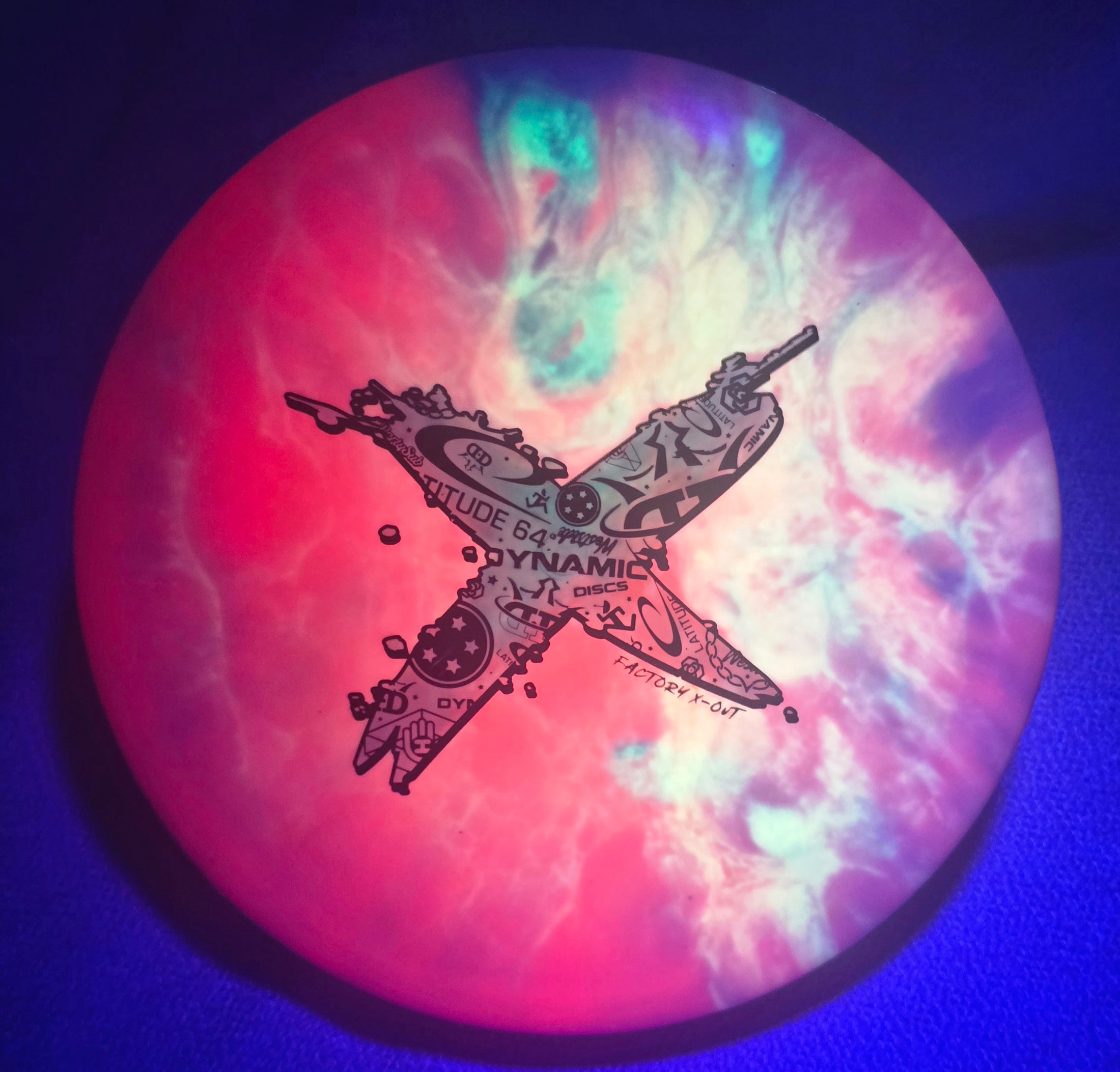 Load image into Gallery viewer, Latitude 64 Compass Midrange w/ Custom Organic Dye - Gold 177g
