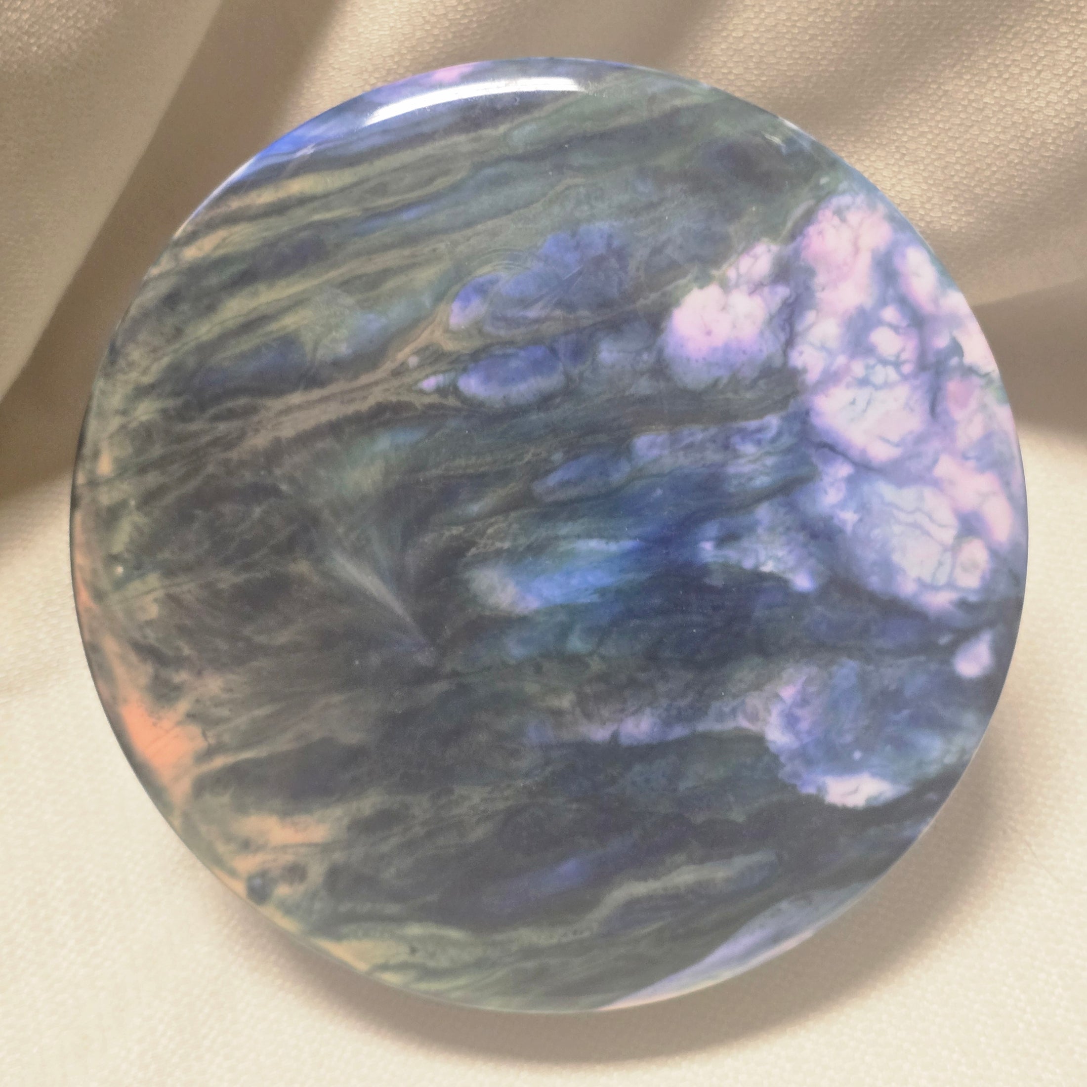 Load image into Gallery viewer, Innova Colossus Distance Driver w/ Custom Planetary Dye - Star 175g
