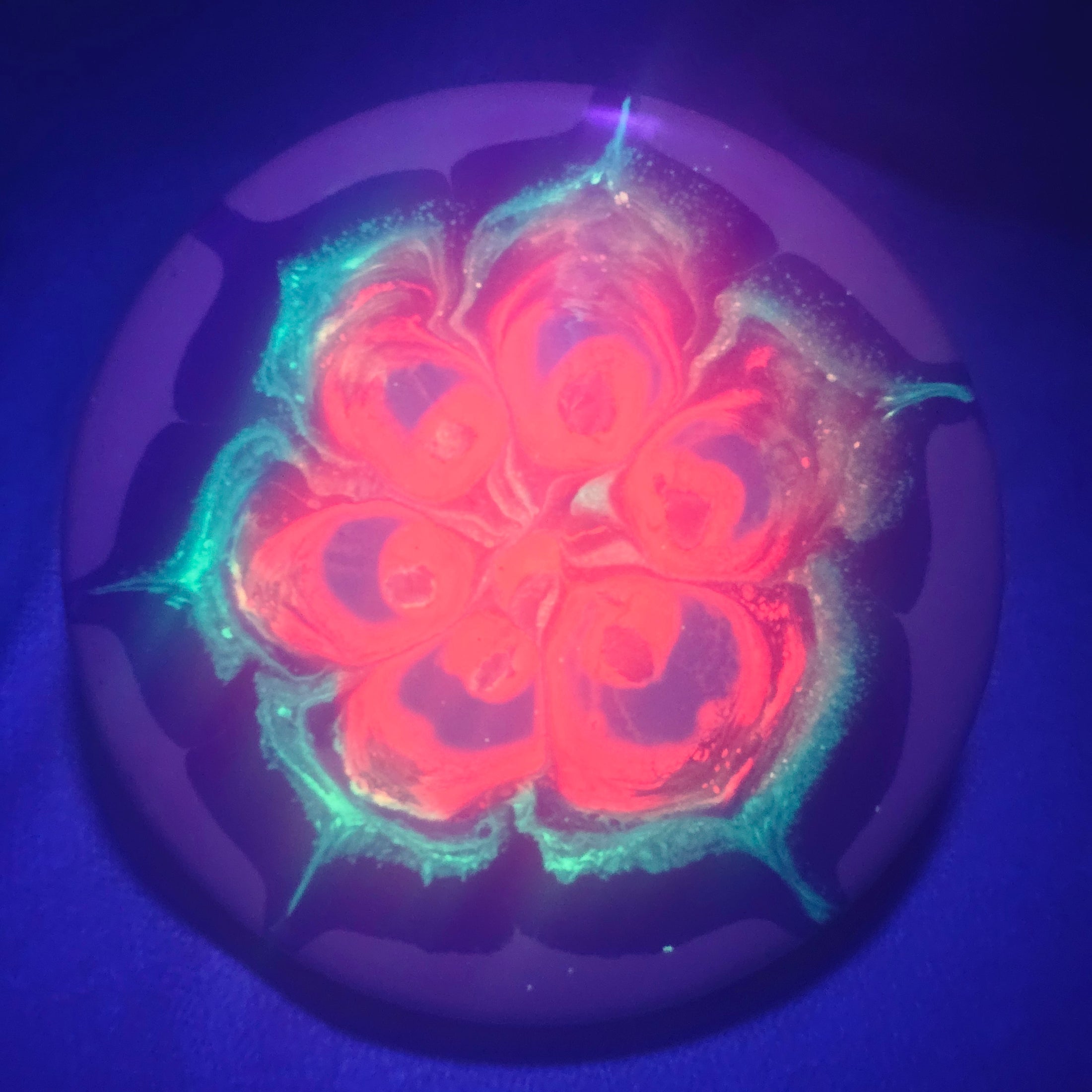 Load image into Gallery viewer, Discraft Zone Putter w/ Custom Burst Dye - ESP 171g
