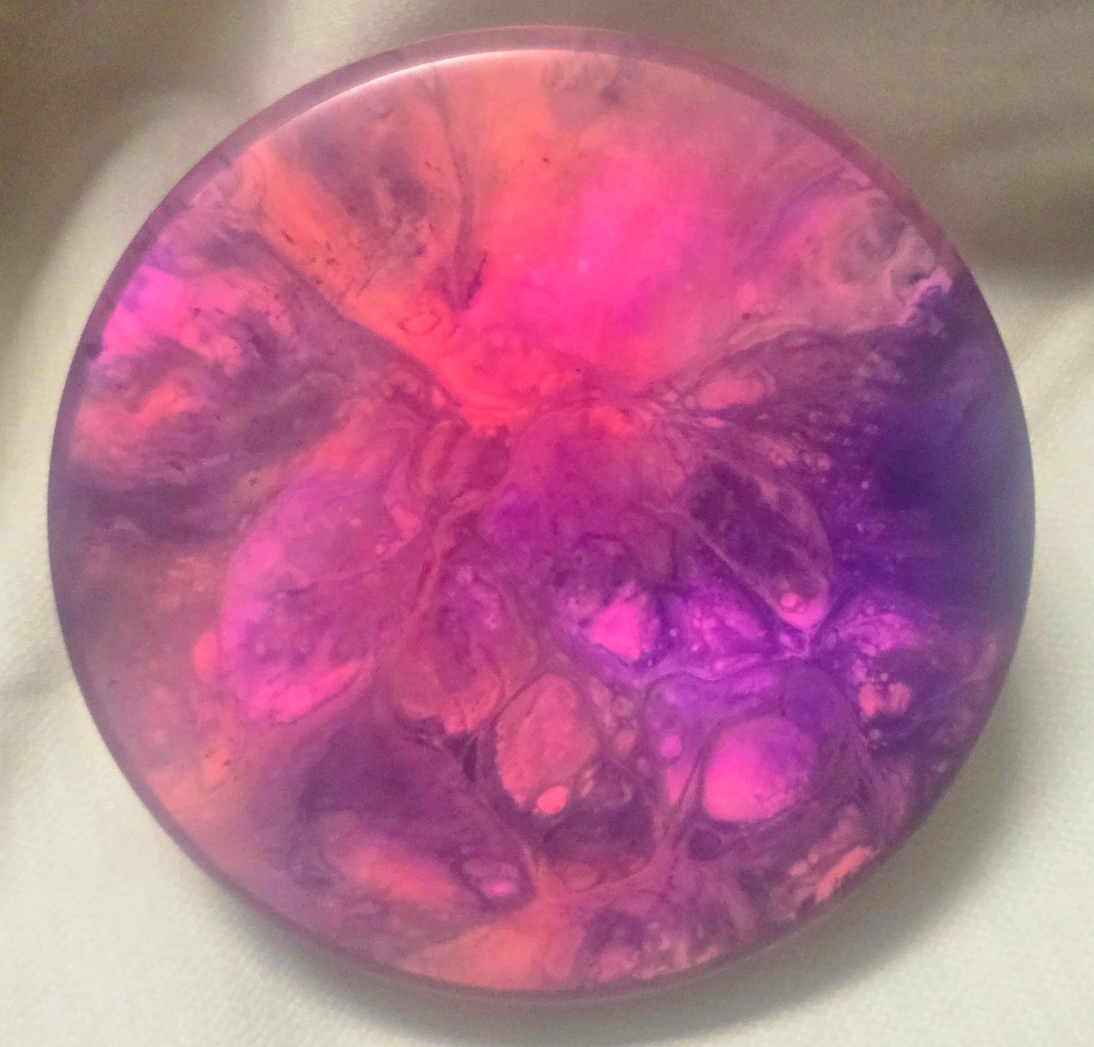 Load image into Gallery viewer, Axiom Proxy w/ Custom Organic Cell Dye - Fission 173g
