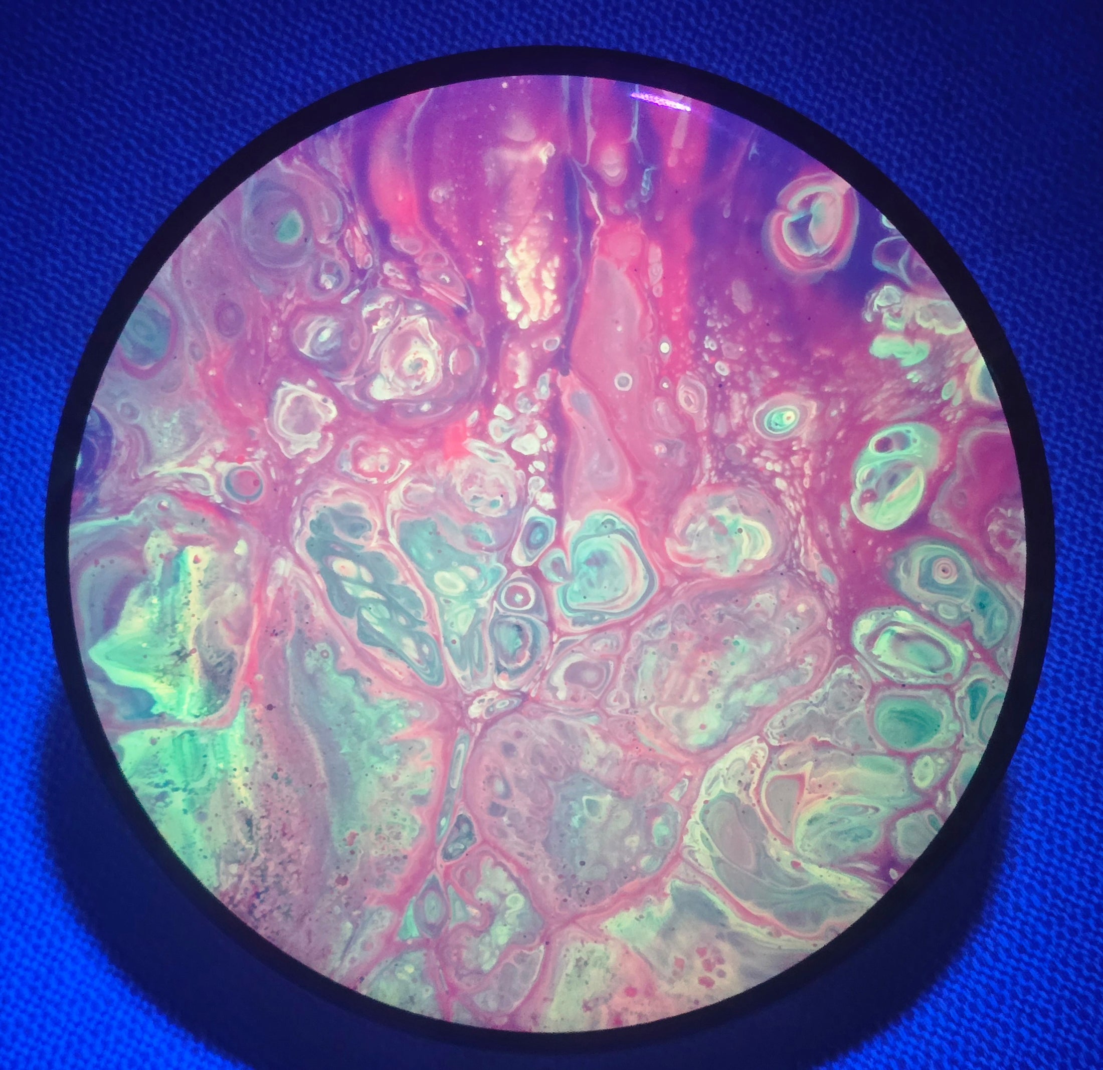 Load image into Gallery viewer, MVP Detour Midrange Driver w/ Custom Swirl Cell Dye - Neutron 168g
