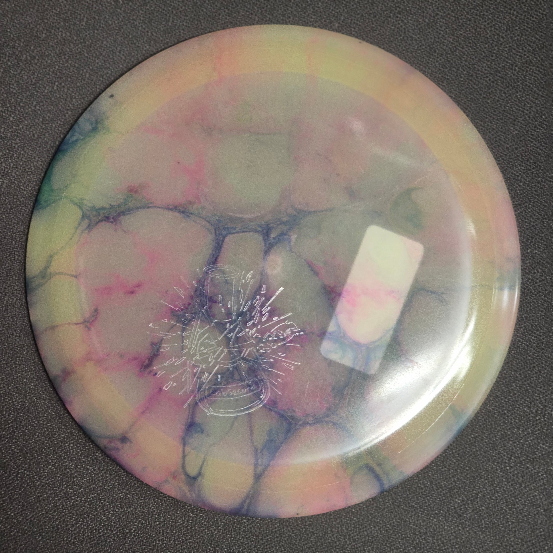 Load image into Gallery viewer, Axiom Vanish Distance Driver w/ Custom Cell Dye - Total Eclipse 174g
