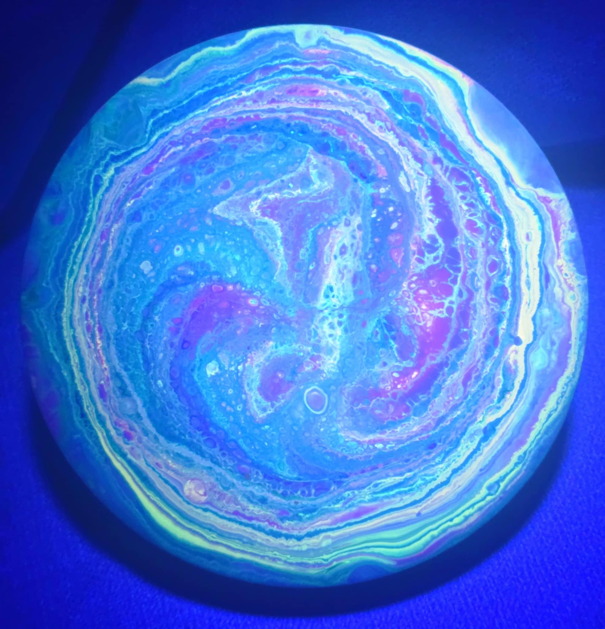 Load image into Gallery viewer, Latitude 64 Grace w/ Custom Swirl Dye - Royal Grand 169g
