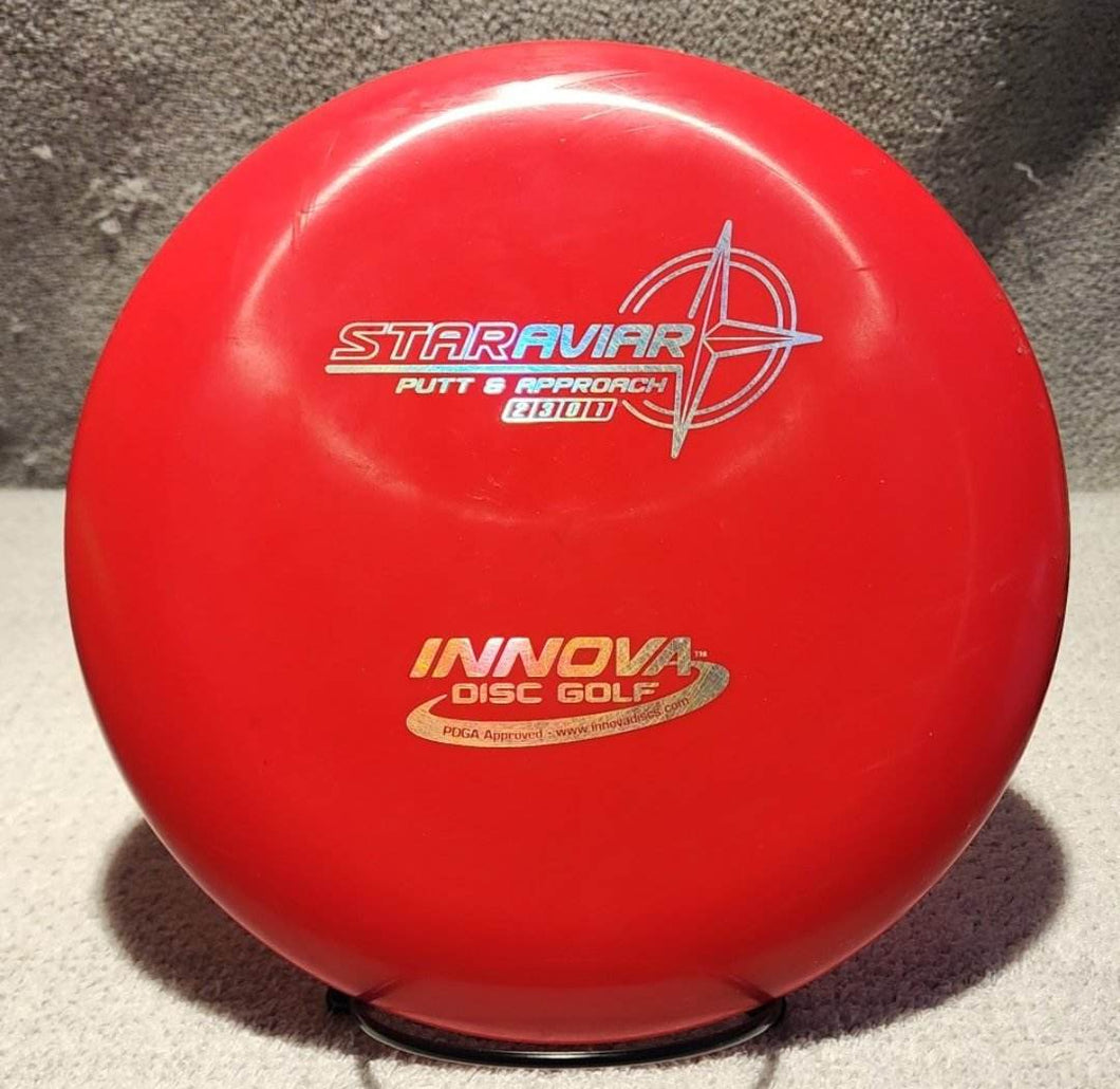 Innova Aviar Putter Red w/ Metallic Silver Stamp - Star 175g