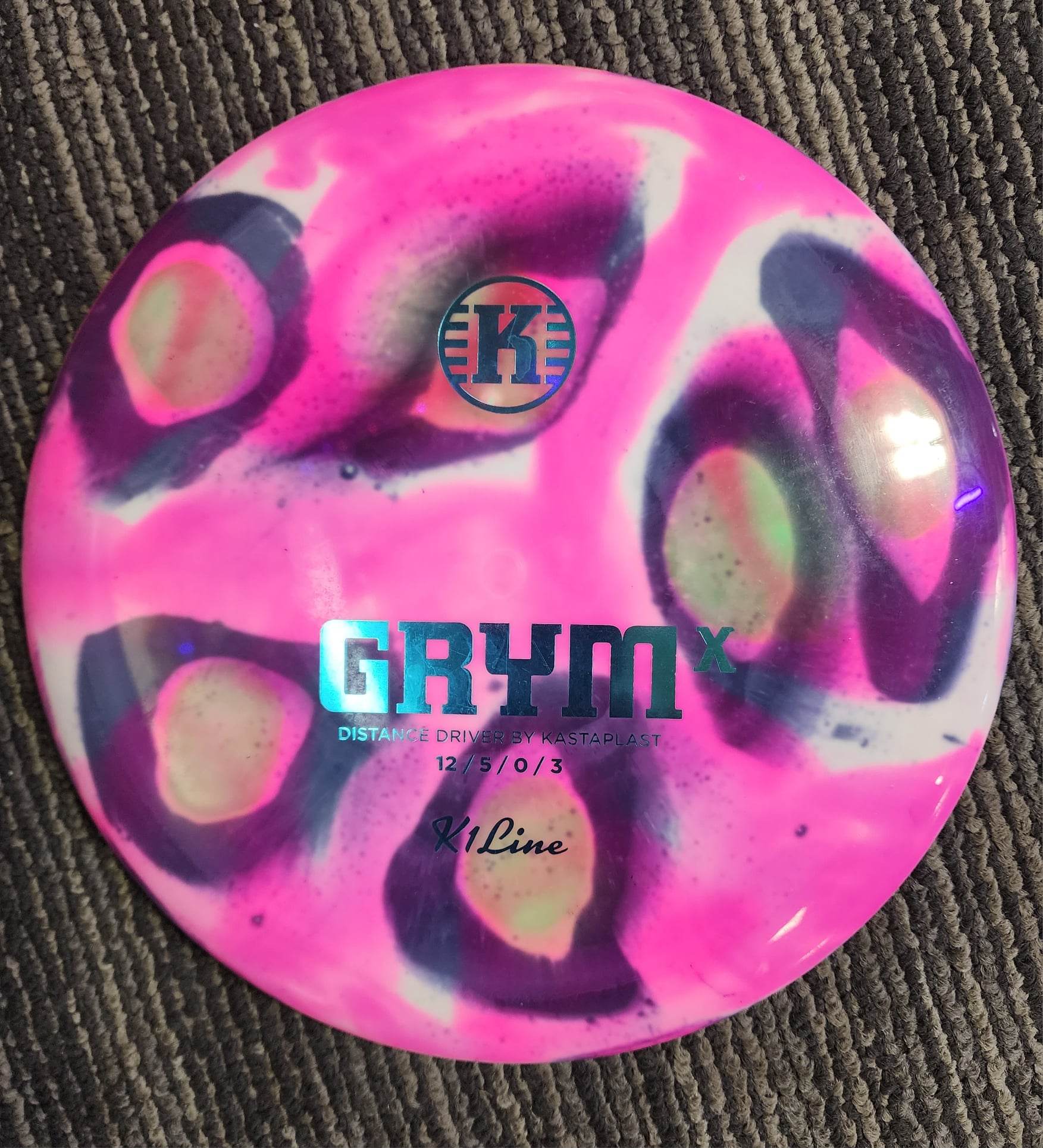 Load image into Gallery viewer, Kastaplast Grym-X Distance Driver w/ Custom HUV Dye - K1 Line 174g
